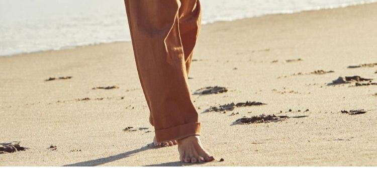 Pics Alessandra Ambrosio Feet And Legs
