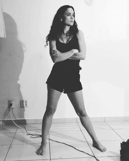 Pics Alice Braga Feet And Legs