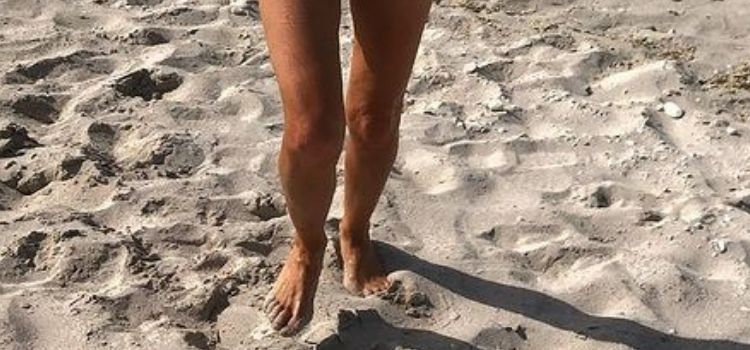 pics Geri Halliwell Feet and Legs