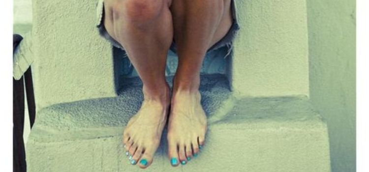 pics Eliza Coupe Feet and Legs